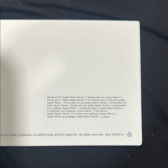 Apple Watch Sport Band - Picture 4 of 6